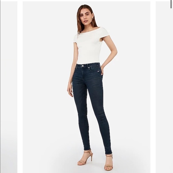 Express Denim Perfect Lift Mid Rise Legging - Picture 2 of 8